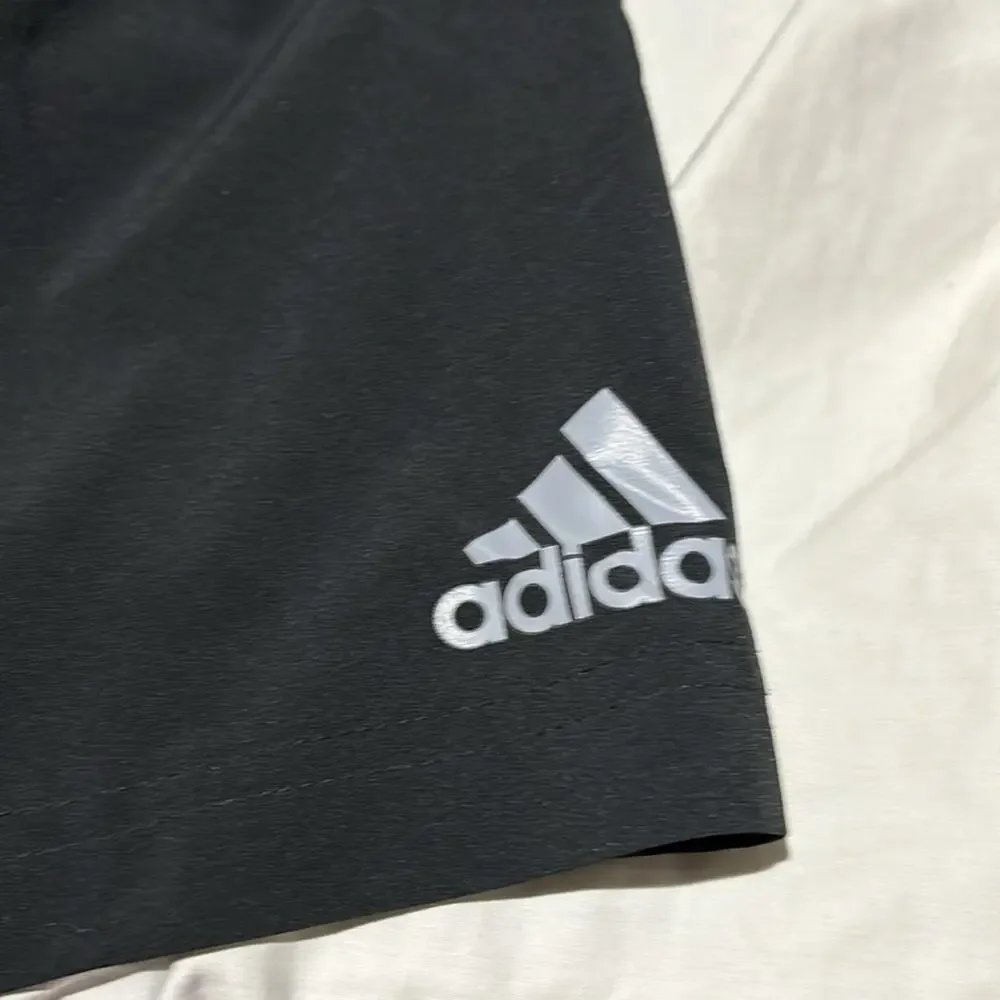 adidas L black climalite drawstring closure grey reflective accents pockets euc
